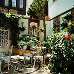 Erten Istanbul