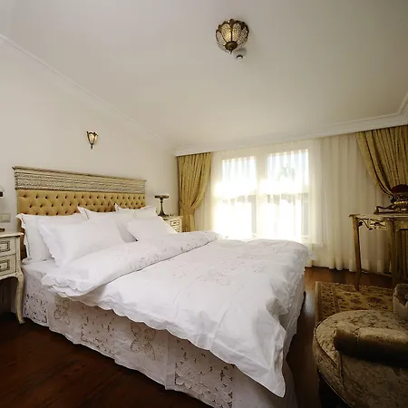 Erten Κωνσταντινούπολη