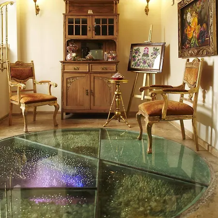 Erten Hotel