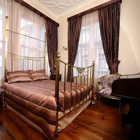 Hotel Erten 4*